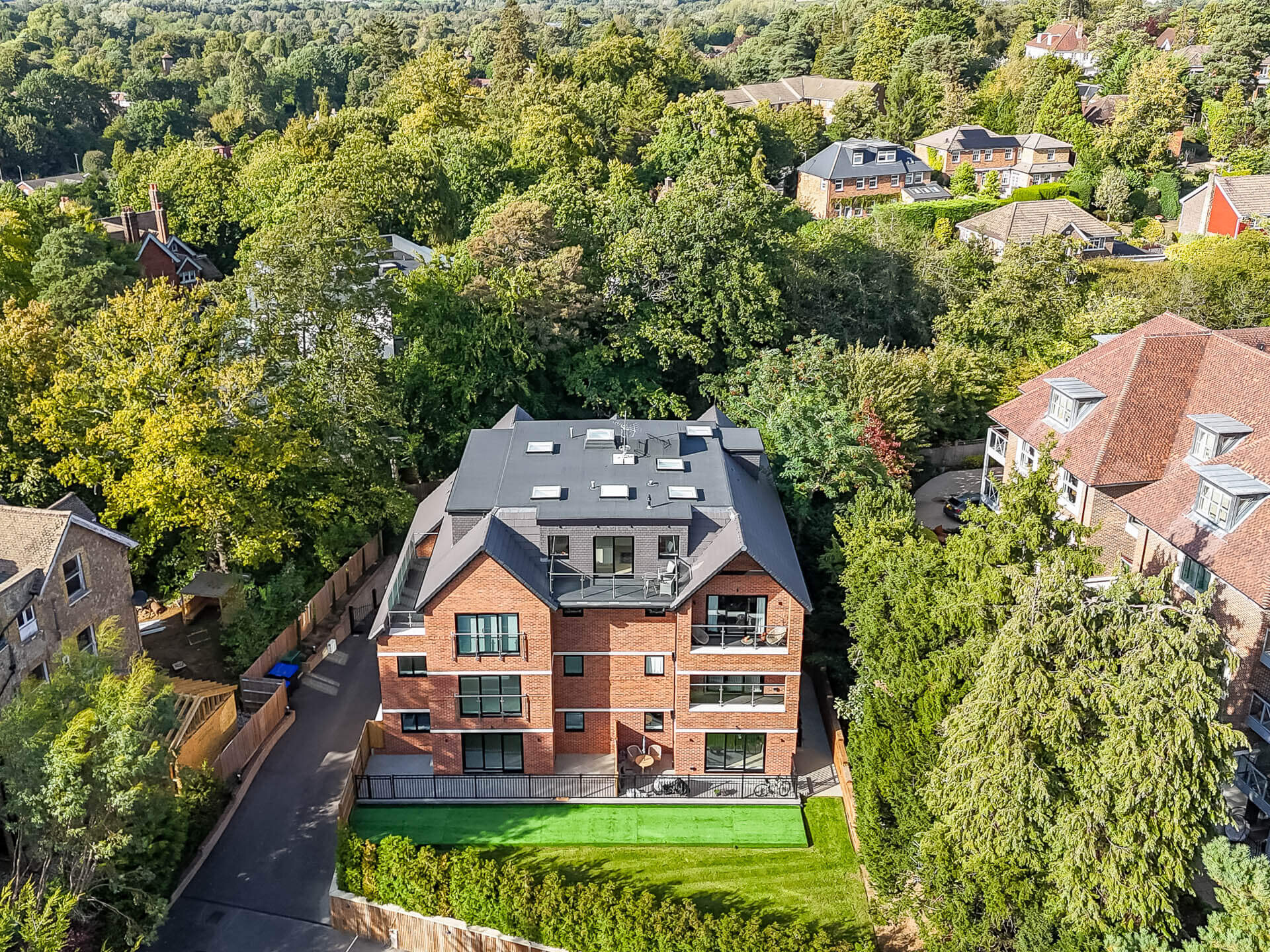 kent-house-homes-sunny-hatch-sevenoaks-drone-4